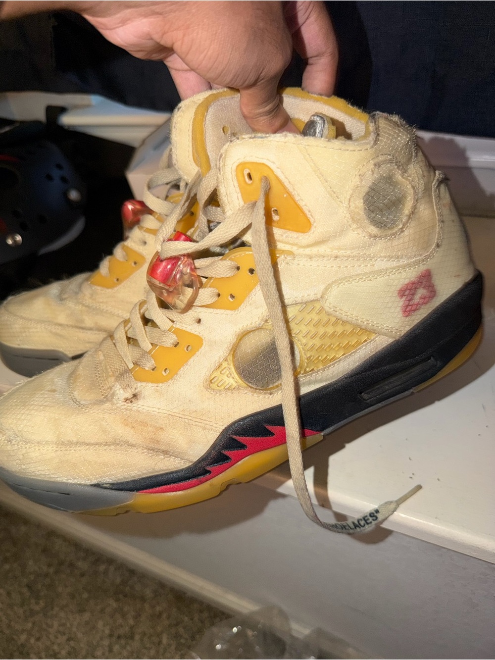 Jordan 5 - Picture 5 of 5